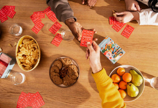 De 5 beste partyspellen voor 2026 (getest op échte vriendenavonden)